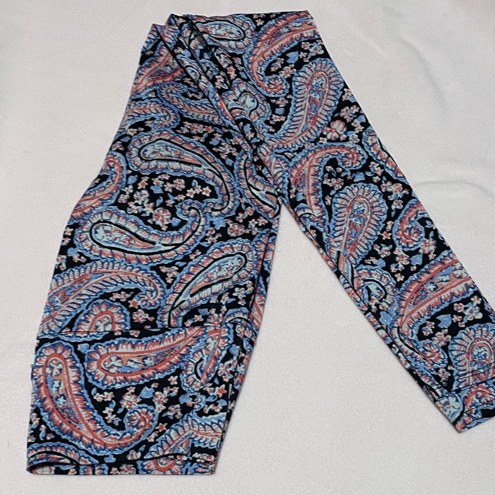 K-DEER Blue and Pink Paisley Leggings